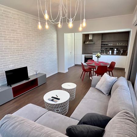 Location ! Location ! Location ! City Garden View Apartment Sofia Exterior foto