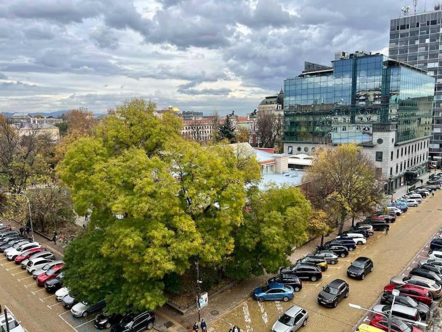 Location ! Location ! Location ! City Garden View Apartment Sofia Exterior foto