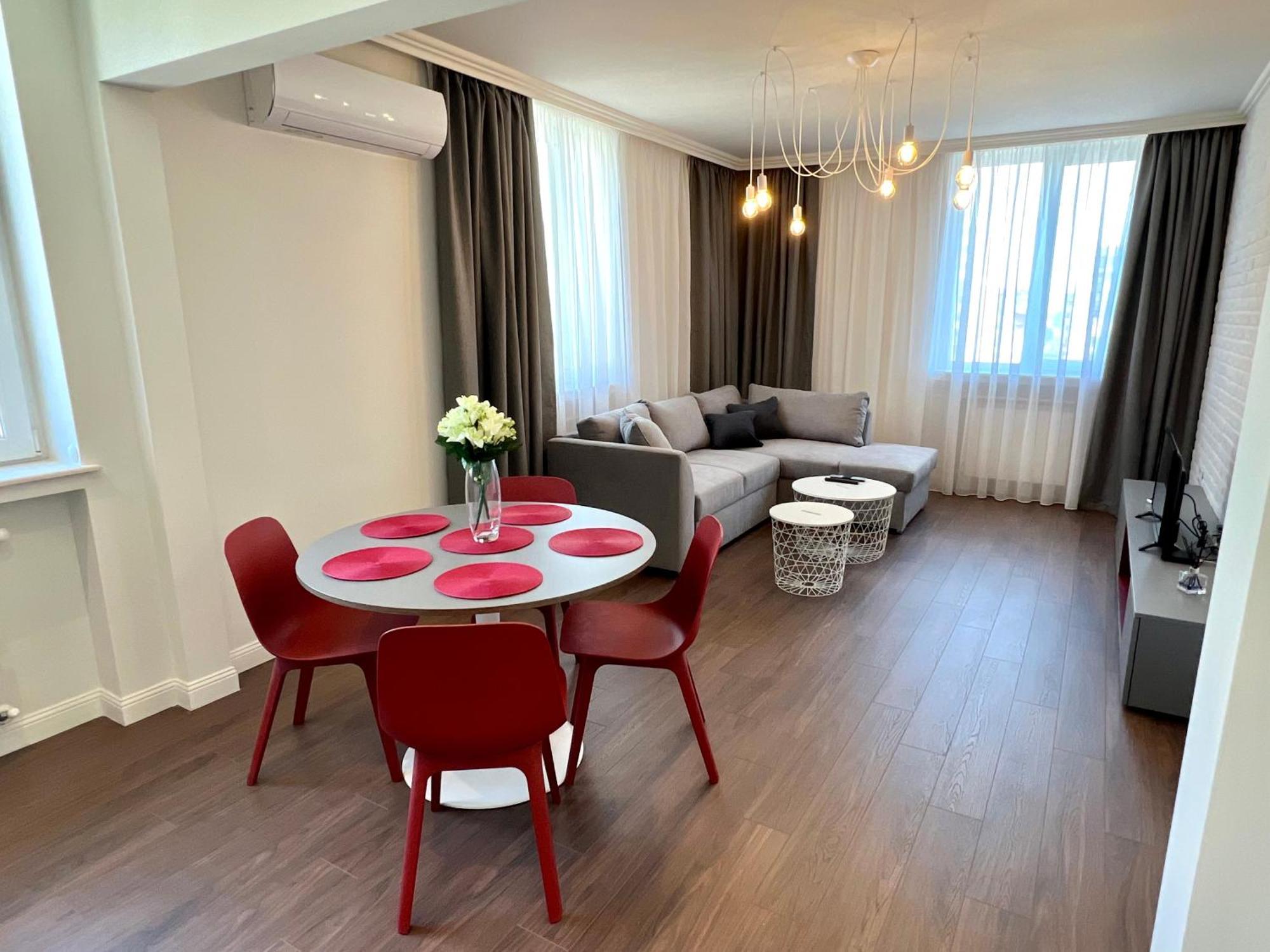 Location ! Location ! Location ! City Garden View Apartment Sofia Exterior foto